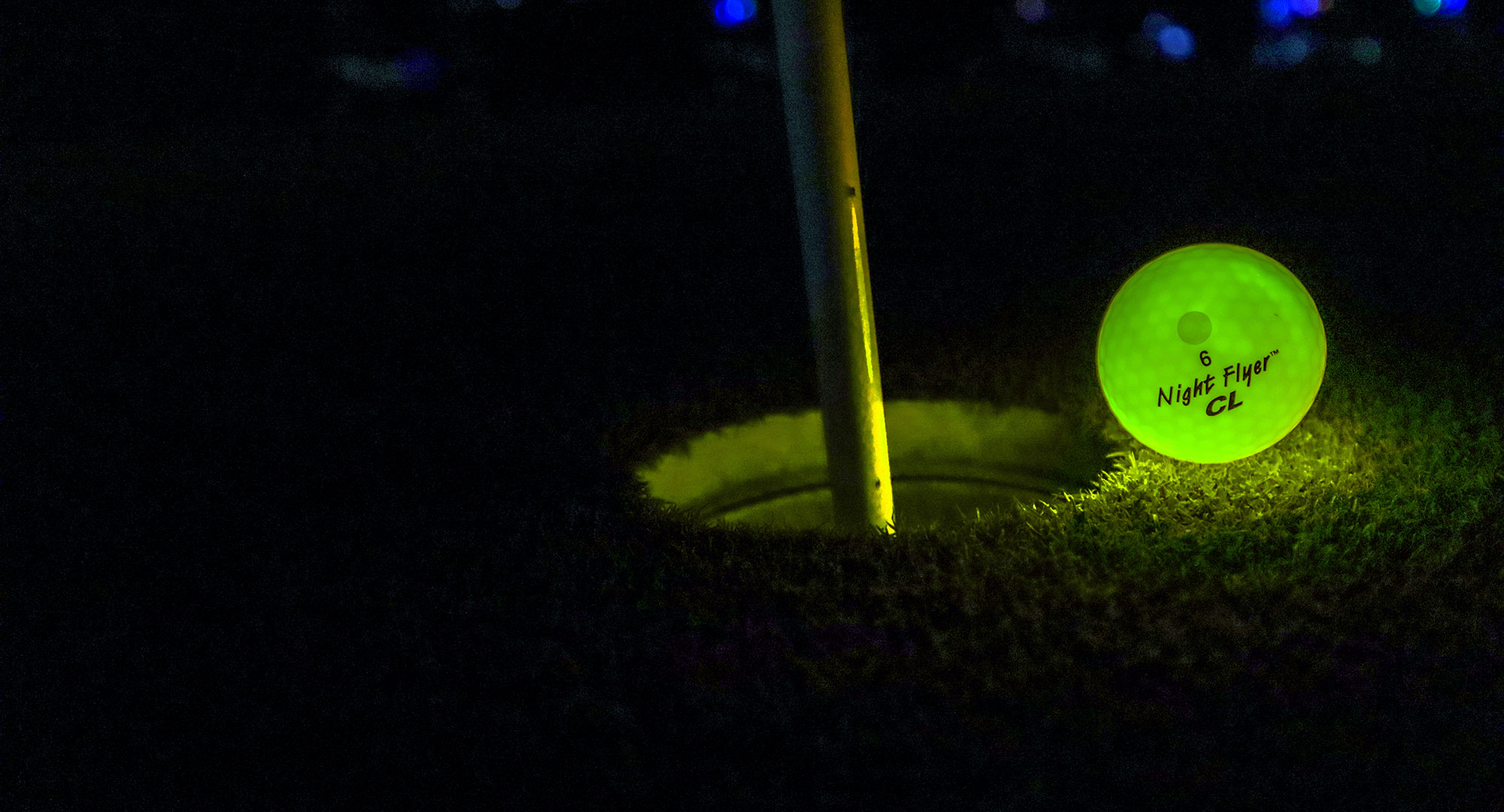 Glowing golf ball